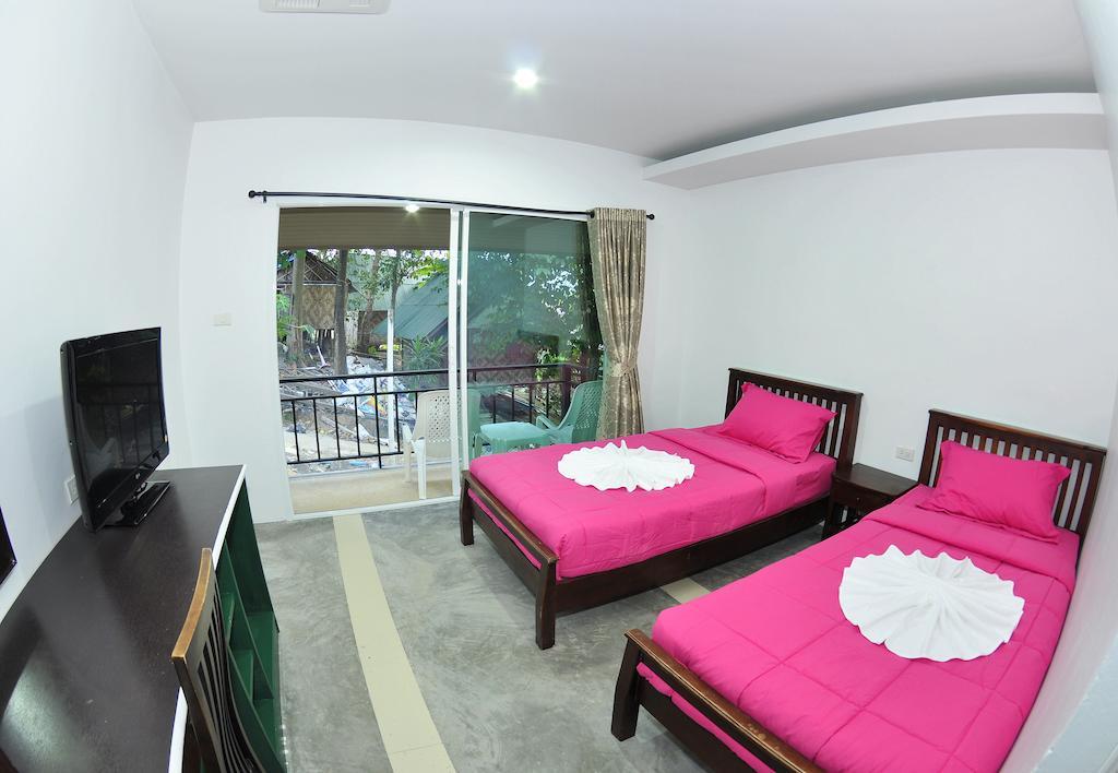 Bamboo Mountain View Phi Phi Resort Oda fotoğraf