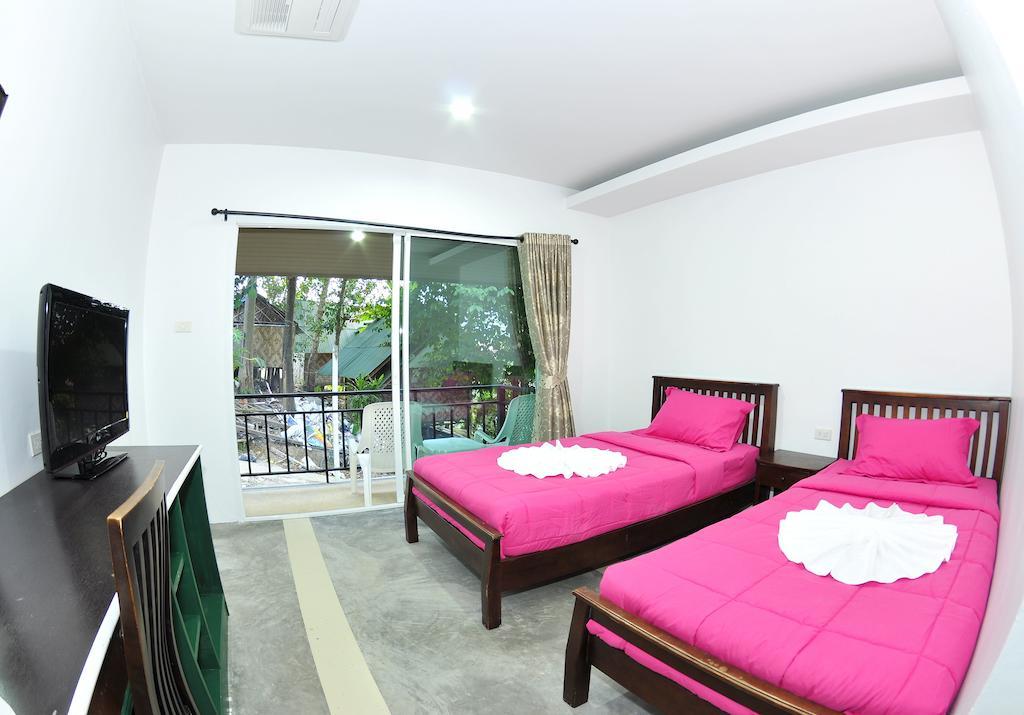 Bamboo Mountain View Phi Phi Resort Oda fotoğraf