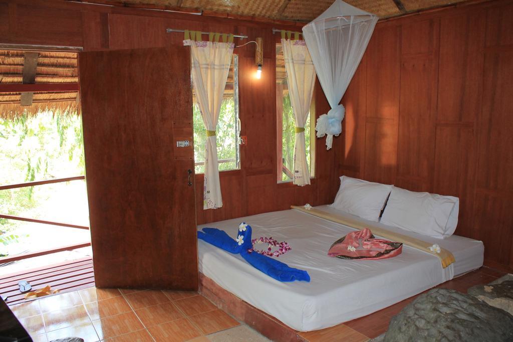 Bamboo Mountain View Phi Phi Resort Oda fotoğraf