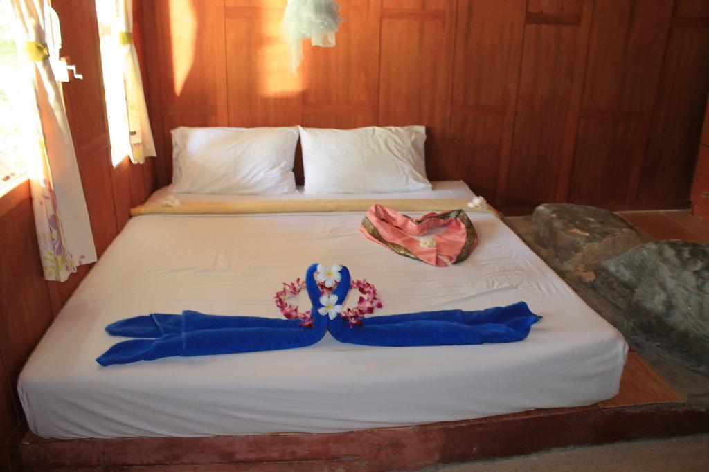 Bamboo Mountain View Phi Phi Resort Oda fotoğraf