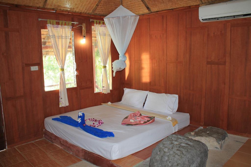 Bamboo Mountain View Phi Phi Resort Oda fotoğraf